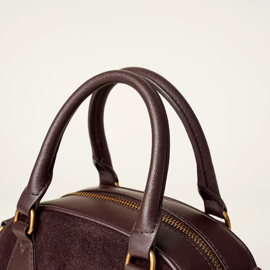 Bolsa Tiracolo Camurça Pequena Liana, Loja Mayzê, camurça, bolsa de camurça mayze, lojamayze.com, lojamayze.com.br