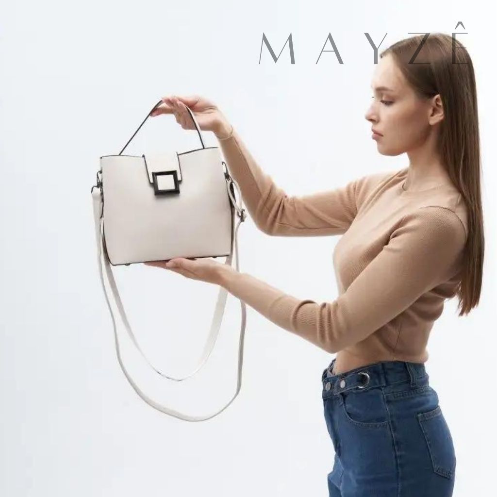 Bolsa Léia Fall, leia fall, léia de outono, bolsa léia da mayzê, bolsa léia fall, bolsa léia novidade, Loja Mayzê, mayzê, mayze, bolsa média, bolsa de mão, bolsa de ombro, bolsa crossbody, bolsa barata, bolsa em promoção, loja de bolsas, bolsa com frete grátis, bolsa em conta, bolsa pro dia a dia, bolsa bonita