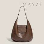 Bolsa De Ombro Feminina Marta, Loja Mayzê, Bolsa Marta, Bolsa de couro, bolsa grande, bolsa tote, bolsa de ombro, tote bag, bolsa espaçosa, bolsa elegante, bolsa coringa, bolsa vintage, bolsa versátil, bolsa em promoção, mayzê, mayze, lojamayze.com, lojamayze.com.br