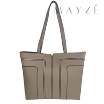 Bolsa Tote Couro Legítimo Bertha, Loja Mayzê, Bolsa Margaret, bolsa de couro, bolsa de couro genuíno, bolsa de couro legítimo, bolsa durável, bolsa elegante, bolsa em alta, bolsa feminina, bolsa de mulher, bolsa versátil, bolsa da moda, bolsa de luxo, bolsa de grife, bolsa média, bolsa para o dia a dia, bolsa para uso diário, bolsa em promoção, bolsa da arezzo, bolsa da louis vuitton, bolsa da chanel, bolsa da gucci, mayze, loja mayze, www.lojamayze.com.br,www.lojamayze.com