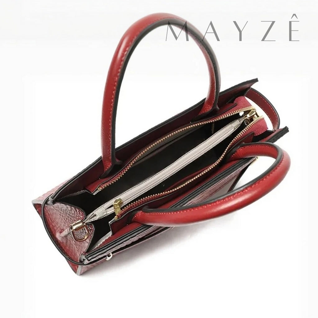 Loja Mayzê Oficial, Loja Mayzê, Mayzê, Mayze, Bolsa Couro Legítimo Crocodilo Claire, bolsa de couro, bolsa de couro genuíno, bolsa de mão, bolsa tiracolo, bolsa crossbody, bolsa de luxo, bolsa de grife, bolsa em promoção, lojamayze.com, lojamayze.com.br