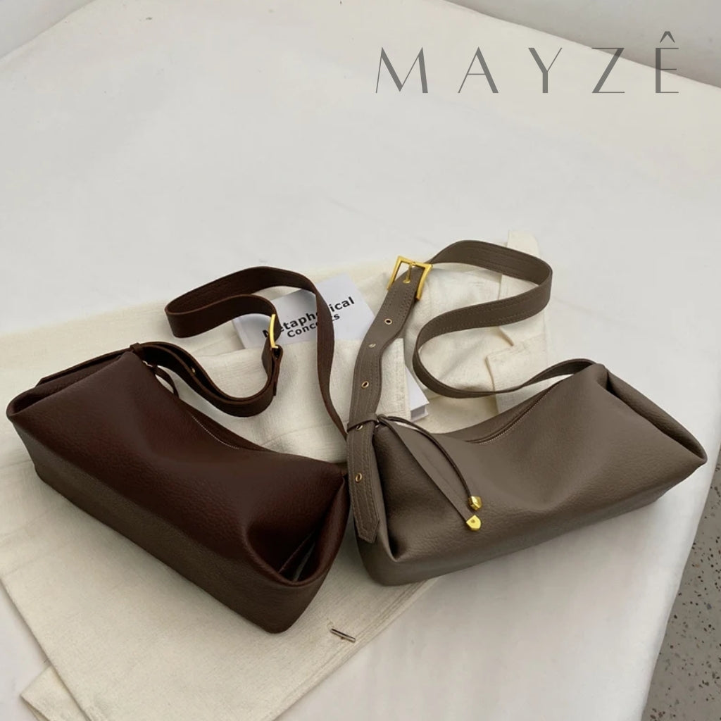 Loja Mayzê, Bolsa Lara, Bolsa baguete, bolsa de couro, bolsa feminina, bolsa em alta, bolsa de grife, bolsa elegante, bolsa de influencer, bolsa do tiktok, bolsa em promoção, mayze