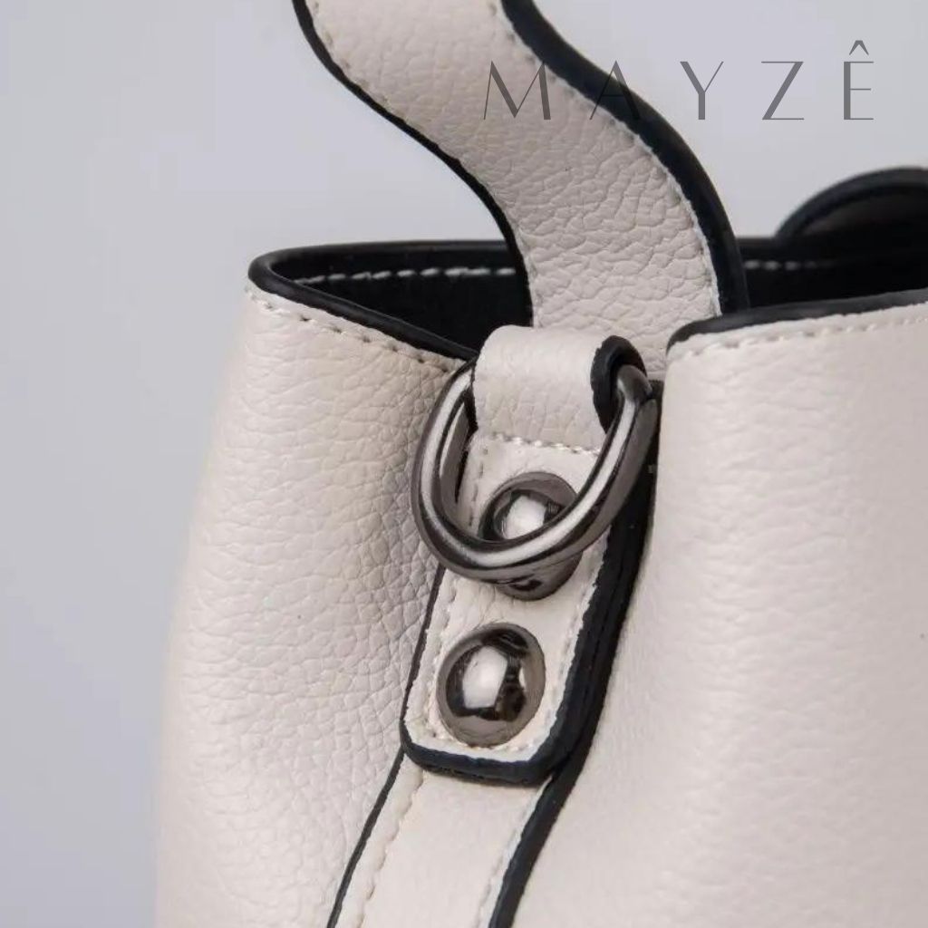 Bolsa Léia Fall, leia fall, léia de outono, bolsa léia da mayzê, bolsa léia fall, bolsa léia novidade, Loja Mayzê, mayzê, mayze, bolsa média, bolsa de mão, bolsa de ombro, bolsa crossbody, bolsa barata, bolsa em promoção, loja de bolsas, bolsa com frete grátis, bolsa em conta, bolsa pro dia a dia, bolsa bonita