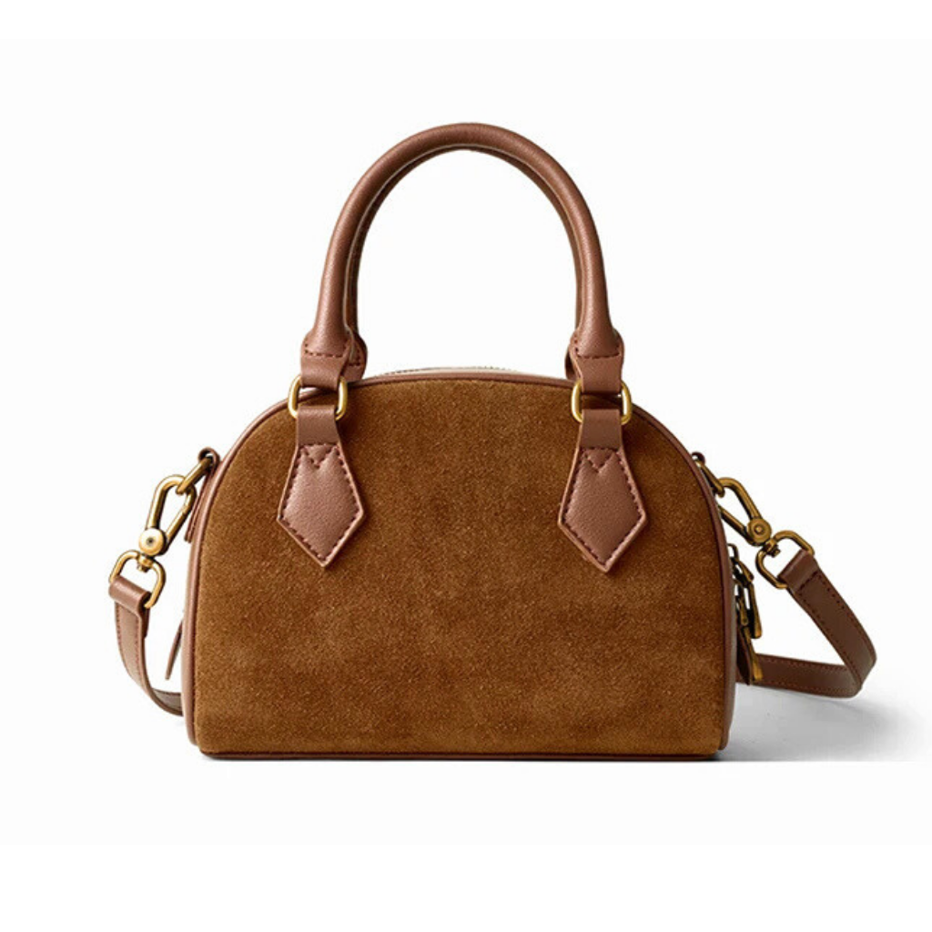 Bolsa Tiracolo Camurça Pequena Liana, Loja Mayzê, camurça, bolsa de camurça mayze, lojamayze.com, lojamayze.com.br