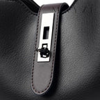 Loja Mayzê Oficial, Loja Mayzê, Mayzê, mayze, Loja de bolsas, bolsas, bolsa, bolsa lisa, Lisa, bolsa de couro, bolsa pro dia a dia, crossbody, tiracolo, bolsa em alta, bolsa na moda, bolsa tiktok, bolsa instagram, bolsa em conta, bolsa em promoção, frete grátis, bolsa em promoção, bolsa com divisorias, bolsa bonita, bolsa pratica, bolsa Marrom, bolsa preta,  bolsa diferente, bolsa elegante, bolsa chique, bolsa chic, bolsa bonita