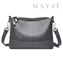 Loja Mayzê Oficial, Loja Mayzê, Mayzê, mayze, Loja de bolsas, bolsas, bolsa, bolsa lily, lily, bolsa crocodilo, bolsa de couro, bolsa pro dia a dia, crossbody, tiracolo, bolsa em alta, bolsa na moda, bolsa tiktok, bolsa instagram, bolsa em conta, bolsa em promoção, bolsa preta, bolsa laranja, bolsa roxa, bolsa vermelha, bolsa cinza, frete grátis, bolsa em promoção, bolsa com alça regulavel, bolsa com divisorias, bolsa bonita, bolsa pratica