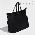 Bolsa Para Notebook Acadêmica Valencia, Loja Mayzê Oficial, Loja Mayzê, Mayzê, mayze, Loja de bolsas, bolsas, bolsa de couro, bolsa pro dia a dia, crossbody, tiracolo, bolsa em alta, bolsa na moda, bolsa tiktok, bolsa instagram, bolsa em conta, bolsa em promoção, frete grátis, bolsa em promoção, bolsa com divisorias, bolsa bonita, bolsa pratica, bolsa Marrom, bolsa preta,  bolsa diferente, bolsa elegante, bolsa chique, bolsa bonita, notebook, bolsa para notebook, www.lojamayze.com.br, www.lojamayze.com