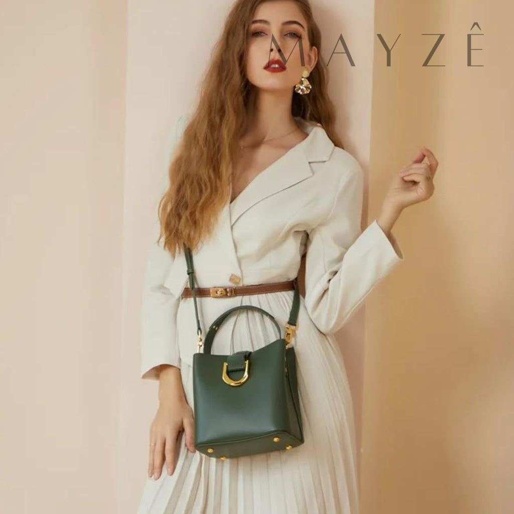 Loja Mayzê Oficial, Loja Mayzê, Mayzê, mayze, maize, loja maize, Loja de bolsas, bolsas, bolsa, bolsa Lina, Lina, bolsa de couro, bolsa pro dia a dia, crossbody, tiracolo, bolsa em alta, bolsa na moda, bolsa tiktok, bolsa instagram, bolsa em conta, bolsa em promoção, frete grátis, bolsa em promoção, bolsa com divisorias, bolsa Média, bolsa pratica, bolsa diferente, bolsa elegante, bolsa chique, bolsa chic, bolsa bonita, bolsa feminina, bolsa de mulher, bolsa para mulher, bolsa coringa