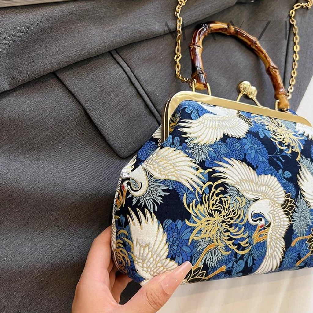 Loja Mayzê Oficial, Loja Mayzê, Mayzê, mayze, Loja de bolsas, bolsas, bolsa, bolsa Yihwa, Yihwa, bolsa de couro, bolsa pro dia a dia, bolsa de ombro, tiracolo, bolsa em alta, bolsa na moda, bolsa tiktok, bolsa instagram, bolsa em conta, bolsa em promoção, frete grátis, bolsa em promoção, bolsa com divisorias, bolsa grande, bolsa pratica, bolsa Marrom, bolsa Colorida,  bolsa diferente, bolsa elegante, bolsa chique, bolsa chic, bolsa bonita