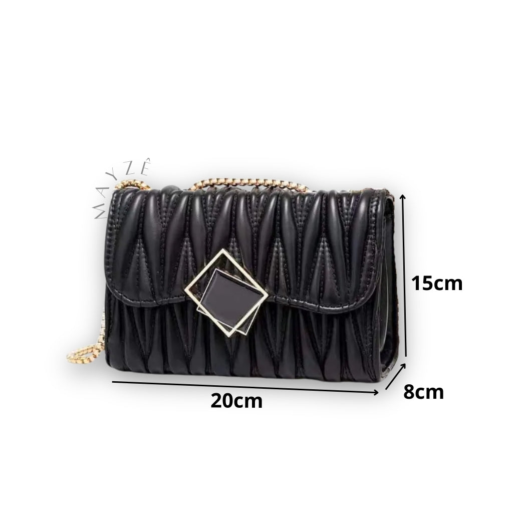 Bolsa Matelassê Flap Kimberly, Loja Mayzê, Bolsa Kimberly, bolsa de festa, bolsa elegante, bolsa em promoção, promoção de bolsa, bolsa feminina, tiracolo, bolsa preta, bolsa média, bolsa de couro, lojamayze.com.br, lojamayze.com