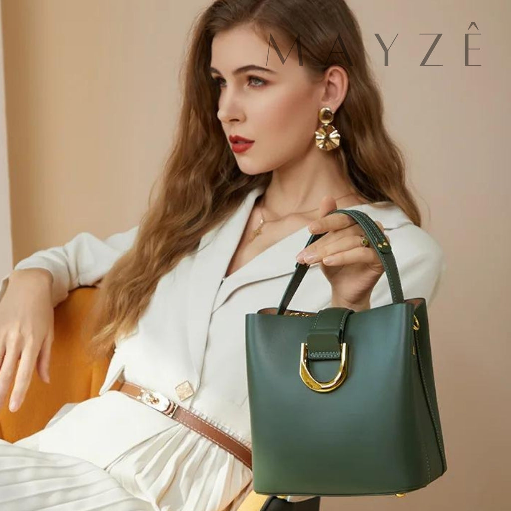 Loja Mayzê Oficial, Loja Mayzê, Mayzê, mayze, maize, loja maize, Loja de bolsas, bolsas, bolsa, bolsa Lina, Lina, bolsa de couro, bolsa pro dia a dia, crossbody, tiracolo, bolsa em alta, bolsa na moda, bolsa tiktok, bolsa instagram, bolsa em conta, bolsa em promoção, frete grátis, bolsa em promoção, bolsa com divisorias, bolsa Média, bolsa pratica, bolsa diferente, bolsa elegante, bolsa chique, bolsa chic, bolsa bonita, bolsa feminina, bolsa de mulher, bolsa para mulher, bolsa coringa