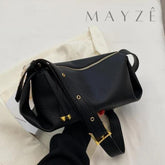 Loja Mayzê, Bolsa Lara, Bolsa baguete, bolsa de couro, bolsa feminina, bolsa em alta, bolsa de grife, bolsa elegante, bolsa de influencer, bolsa do tiktok, bolsa em promoção, mayze