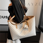 Loja Mayzê, Bolsa Talita, bolsa grande, bolsa de rouro pu, bolsa de ombro, bolsa bonita, bolsa elegante, bolsa barata, bolsa com chaveiro