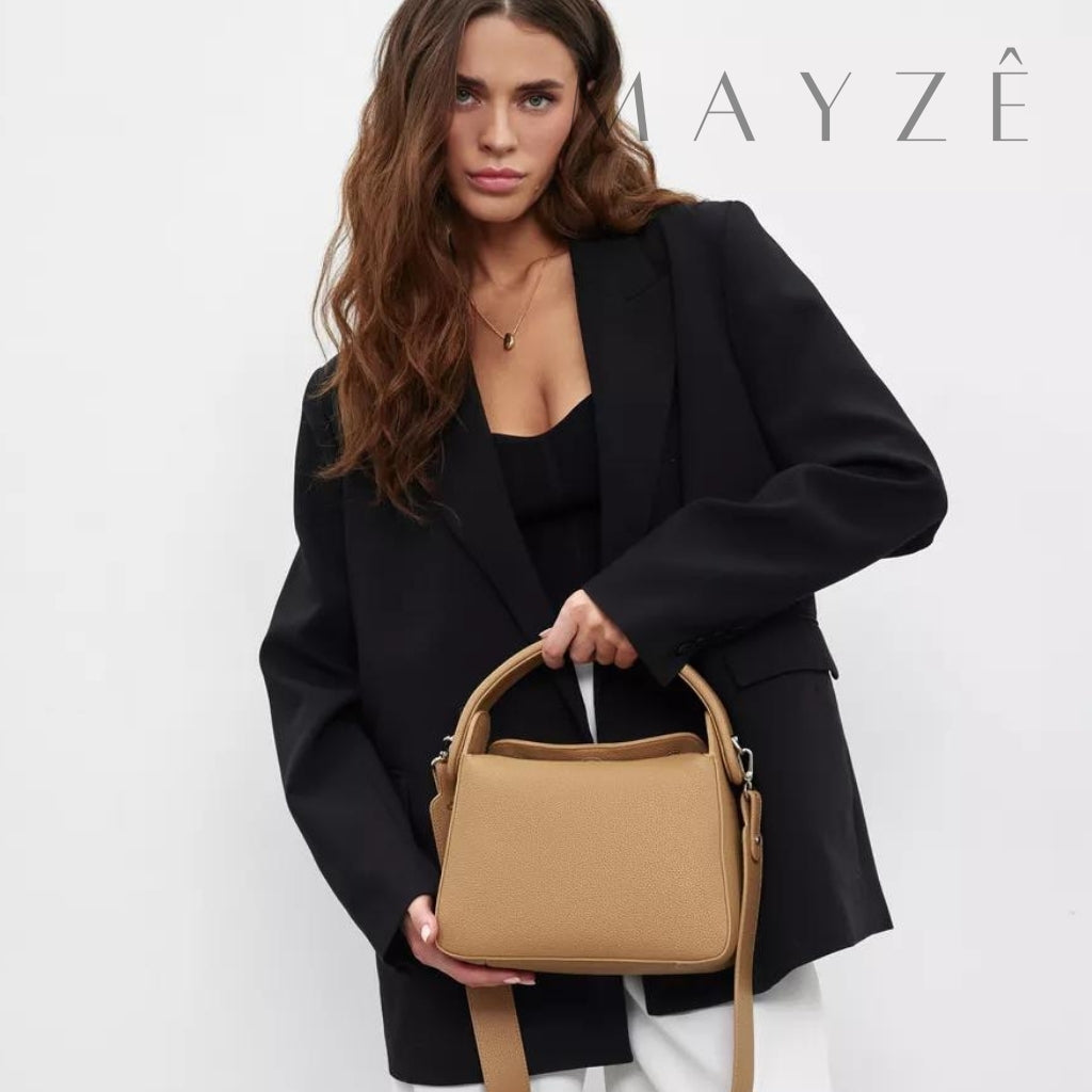 Loja Mayzê, Bolsa Afrodite, bola elegante, bolsa de couro, bolsa em alta, bolsa de influencer, bolsa do instagram, bolsa famosa, bolsa feminina, bolsa tiracolo, bolsa de mão, bolsa versátil, bolsa em promoção, loja de bolsas, mayze