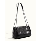 Bolsa Flap Feminina Laila, Loja Mayzê Oficial, Loja Mayzê, Mayzê, mayze, Loja de bolsas, bolsas, bolsa, bolsa Laila, Laila, bolsa de couro, bolsa pro dia a dia, bolsa de ombro, tiracolo, bolsa em alta, bolsa na moda, bolsa tiktok, bolsa instagram, bolsa em conta, bolsa em promoção, frete grátis, bolsa em promoção, bolsa com divisorias, bolsa grande, bolsa pratica, bolsa preta,  bolsa diferente, bolsa elegante, bolsa chique, www.lojamayze.com.br, www.lojamayze.com