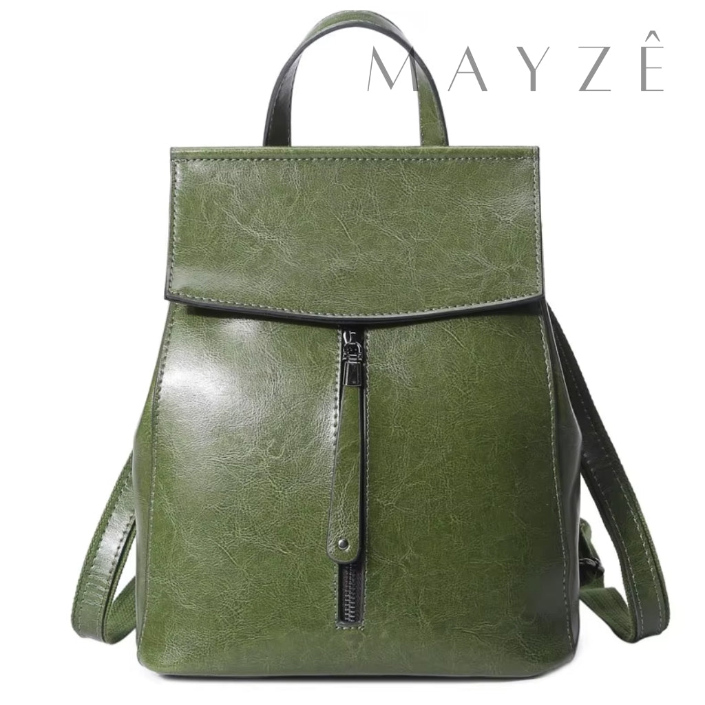 Bolsa Couro Legítimo Acadêmica Iris, Loja Mayzê Oficial, Mayzê, loja mayze, mochila de escola, mochila de couro, bolsa de couro, mochila para faculdade, mochila para escola, bolsa feminina, bolsa tiracolo, bolsa média, bolsa em alta, bolsa para faculdade, lojamayze.com.br, lojamayze.com