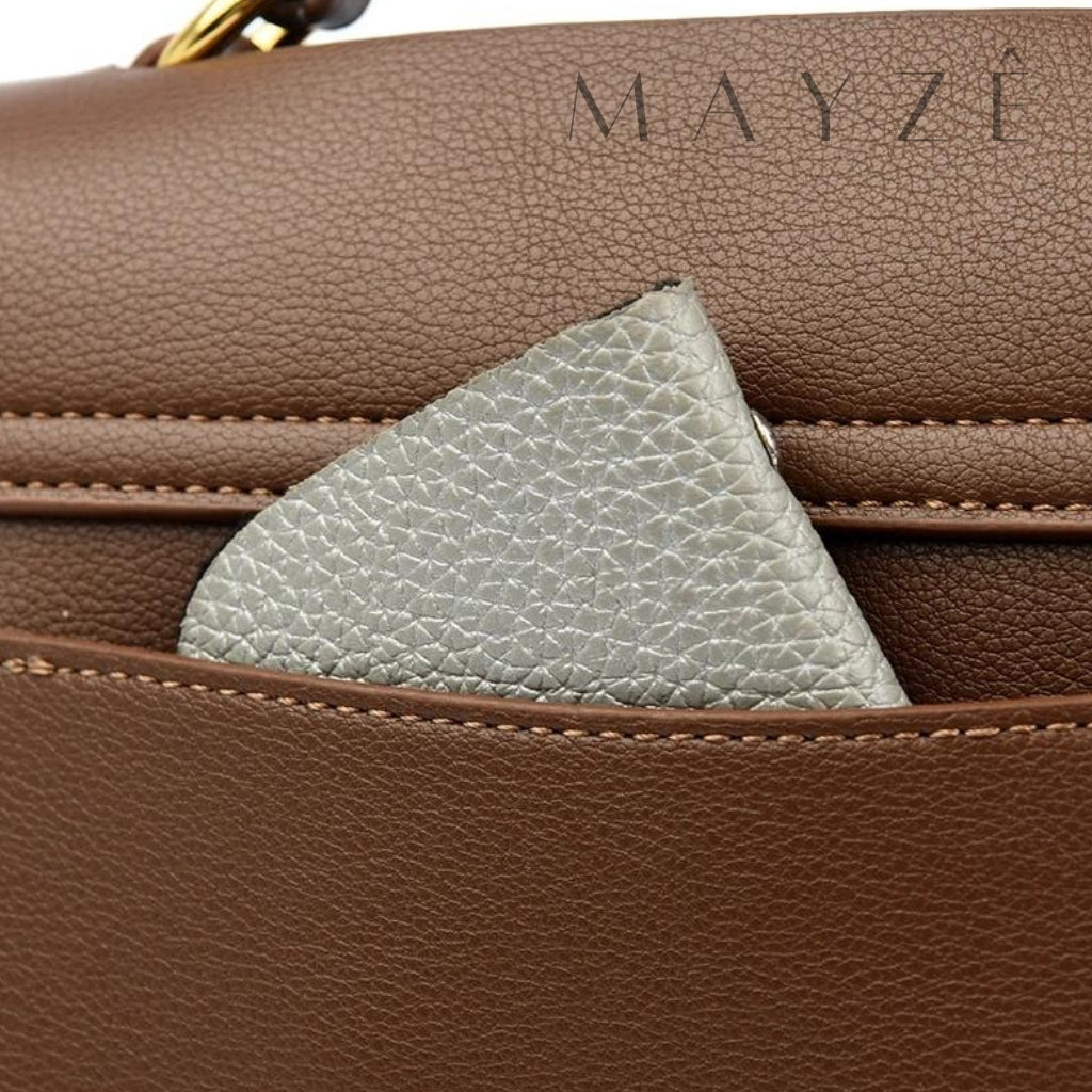 Loja Mayzê Oficial, Loja Mayzê, Mayzê, mayze, Loja de bolsas, bolsas, bolsa, bolsa malu, Malu, bolsa de couro, bolsa pro dia a dia, crossbody, tiracolo, bolsa em alta, bolsa na moda, bolsa tiktok, bolsa instagram, bolsa em conta, bolsa em promoção, frete grátis, bolsa em promoção, bolsa com alça regulavel, bolsa com divisorias, bolsa bonita, bolsa pratica, bolsa marrom, bolsa bege, bolsa preta,