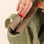 Loja Mayzê, Bolsa Lúara, bolsa espaçosa, bolsa grande, tote bag, bolsa de palha, bolsa de verão, bolsa feminina, bolsa moda praia, loja mayze, bolsa na promoção, bolsa elegante, bolsa versátil, loja mayzê oficial, loja mayzê confiável