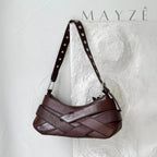 Bolsa Baguete Despojada Sofya, Loja Mayzê Oficial, Loja Mayzê, Mayzê, mayze, maize, loja maize, Loja de bolsas, bolsas, bolsa, bolsa Sofya, Sofya, bolsa de couro, bolsa pro dia a dia, showerbag, crossbory, bolsa em alta, bolsa na moda, bolsa tiktok, bolsa instagram, bolsa em conta, bolsa em promoção, frete grátis, bolsa em promoção, bolsa com divisorias, bolsa media, bolsa pratica, bolsa diferente, bolsa elegante, bolsa chique, bolsa chic, bolsa bonita, bolsa feminina, bolsa de mulher