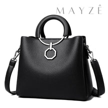 Loja Mayzê Oficial, Loja Mayzê, Mayzê, mayze, Loja de bolsas, bolsas, bolsa, bolsa lisa, Lisa, bolsa de couro, bolsa pro dia a dia, crossbody, tiracolo, bolsa em alta, bolsa na moda, bolsa tiktok, bolsa instagram, bolsa em conta, bolsa em promoção, frete grátis, bolsa em promoção, bolsa com divisorias, bolsa bonita, bolsa pratica, bolsa Cáqui, bolsa branca, bolsa preta,  bolsa diferente, bolsa elegante, bolsa chique, bolsa chic, bolsa bonita