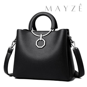 Loja Mayzê Oficial, Loja Mayzê, Mayzê, mayze, Loja de bolsas, bolsas, bolsa, bolsa lisa, Lisa, bolsa de couro, bolsa pro dia a dia, crossbody, tiracolo, bolsa em alta, bolsa na moda, bolsa tiktok, bolsa instagram, bolsa em conta, bolsa em promoção, frete grátis, bolsa em promoção, bolsa com divisorias, bolsa bonita, bolsa pratica, bolsa Cáqui, bolsa branca, bolsa preta,  bolsa diferente, bolsa elegante, bolsa chique, bolsa chic, bolsa bonita