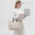 Bolsa Para Notebook Acadêmica Valencia, Loja Mayzê Oficial, Loja Mayzê, Mayzê, mayze, Loja de bolsas, bolsas, bolsa de couro, bolsa pro dia a dia, crossbody, tiracolo, bolsa em alta, bolsa na moda, bolsa tiktok, bolsa instagram, bolsa em conta, bolsa em promoção, frete grátis, bolsa em promoção, bolsa com divisorias, bolsa bonita, bolsa pratica, bolsa Marrom, bolsa preta,  bolsa diferente, bolsa elegante, bolsa chique, bolsa bonita, notebook, bolsa para notebook, www.lojamayze.com.br, www.lojamayze.com