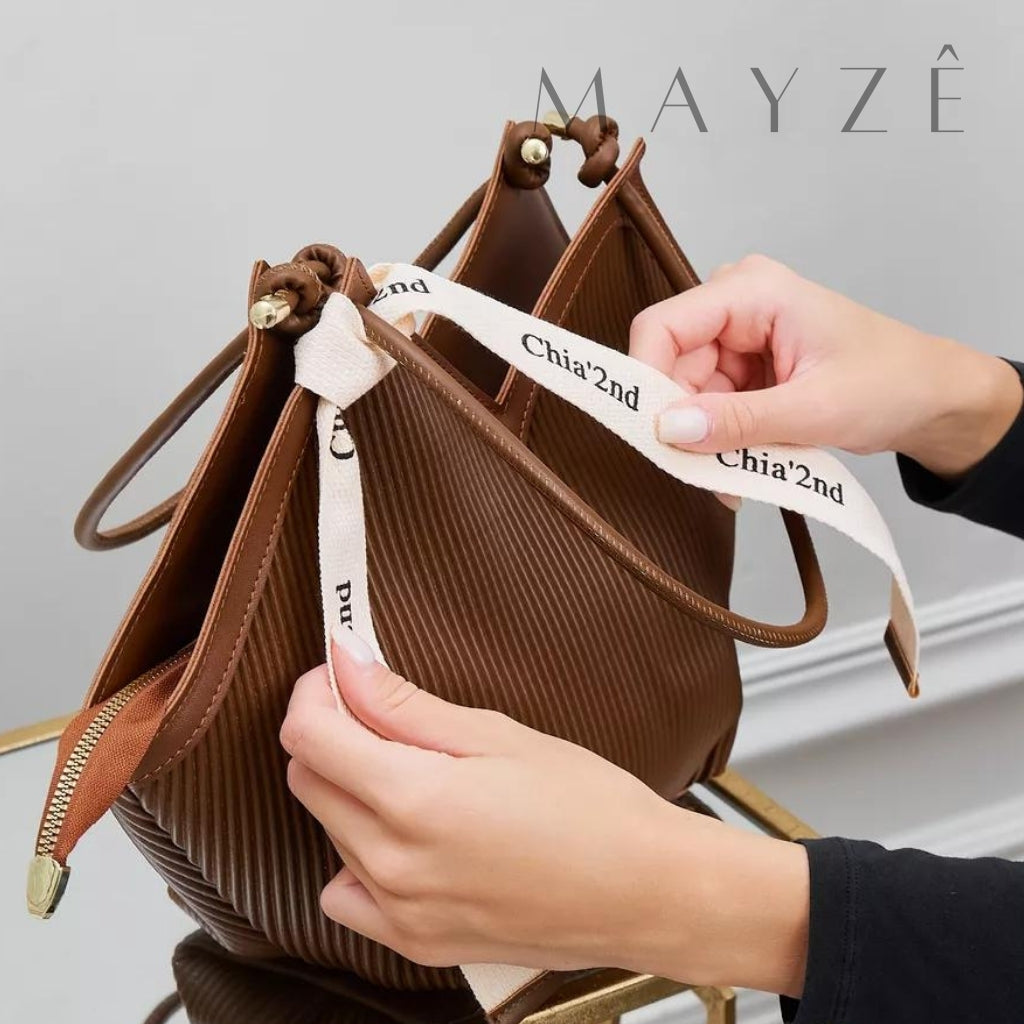 Loja Mayzê, Bolsa Virginia, Bolsa tote, bolsa grande, bolsa espaçosa, bolsa feminina, tote bag, bolsa versátil, bolsa charmosa, bolsa em promoção, loja mayze