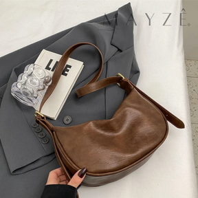 Loja Mayzê, Bolsa Vanessa, Bolsa de couro, bolsa chique, bolsa elegante, bolsa vintage, bolsa versátil, bolsa espaçosa, bolsa tiracolo, bolsa em promoção. loja mayze