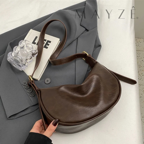 Loja Mayzê, Bolsa Vanessa, Bolsa de couro, bolsa chique, bolsa elegante, bolsa vintage, bolsa versátil, bolsa espaçosa, bolsa tiracolo, bolsa em promoção. loja mayze