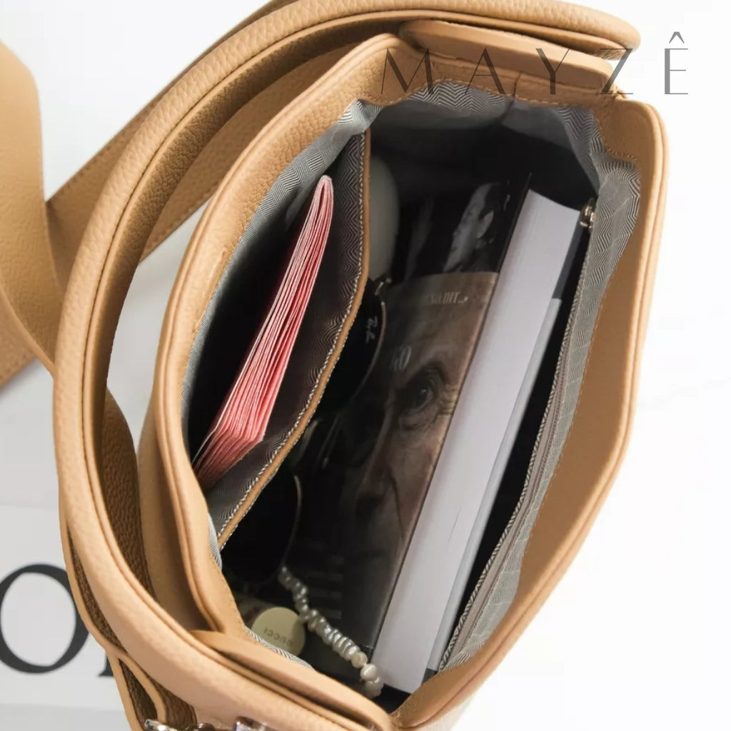 Loja Mayzê, Bolsa Afrodite, bola elegante, bolsa de couro, bolsa em alta, bolsa de influencer, bolsa do instagram, bolsa famosa, bolsa feminina, bolsa tiracolo, bolsa de mão, bolsa versátil, bolsa em promoção, loja de bolsas, mayze