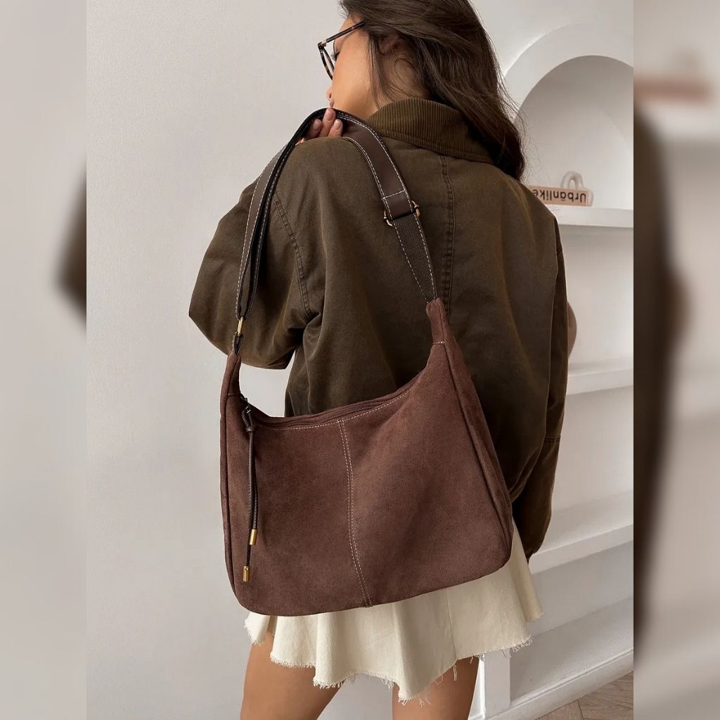 Bolsa Hobo Camurça Média Harper, Loja Mayzê, camurça, bolsa de camurça mayze, lojamayze.com, lojamayze.com.br