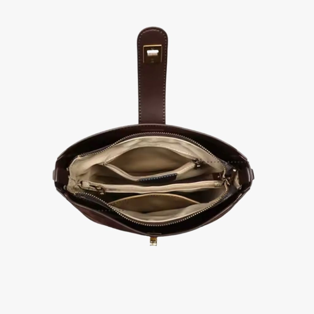 Bolsa Pequena Tiracolo Camurça Yvonne, Loja Mayzê, camurça, bolsa de camurça mayze, lojamayze.com, lojamayze.com.br