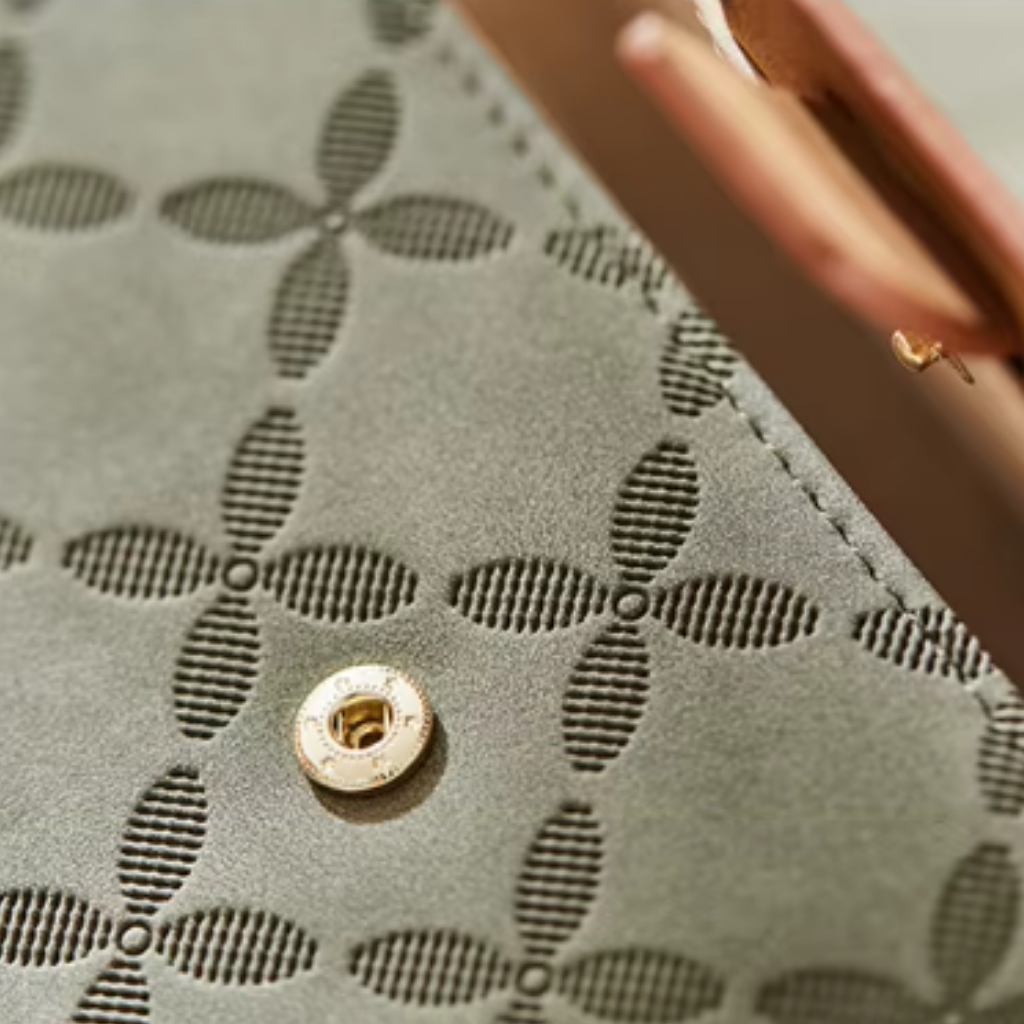 Carteira Feminina Giulianna, carteira feminina, carteira de mulher elegante, loja mayzê, mayzê, www.lojamayze.com.br, www.lojamayze.com