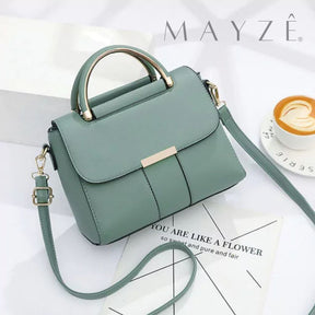 Loja Mayzê, Bolsa Amanda, bolsa de mão, bolsa tiracolo, bolsa de ombro, bolsa crossbody, bolsa feminina, bolsa elegante, bolsa em promoção, bolsa de couro, bolsa da mayzê, bolsa de luxo, bolsa média, a loja mayzê é confiável?