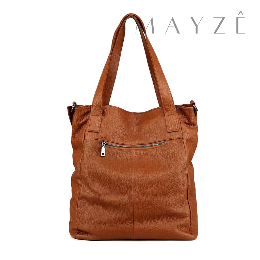 Bolsa Feminina Couro Legítimo Emma, Loja Mayzê, Bolsa Emma, bolsa de couro, bolsa de couro genuíno, bolsa de couro legítimo, bolsa durável, bolsa elegante, bolsa em alta, bolsa feminina, bolsa de mulher, bolsa versátil, bolsa da moda, bolsa de luxo, bolsa de grife, bolsa média, bolsa para o dia a dia, bolsa para uso diário, bolsa em promoção, bolsa da arezzo, bolsa da louis vuitton, bolsa da chanel, bolsa da gucci, mayze, loja mayze, www.lojamayze.com.br,www.lojamayze.com