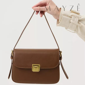 Bolsa De Ombro Flap Nágila, Loja Mayzê, Bolsa Nágila, bolsa de couro, bolsa de luxo, bolsa de grife, bolsa elegante, bolsa de festa, bolsa versátil, bolsa bonita, bolsa fashion, bolsa em promoção, mayze