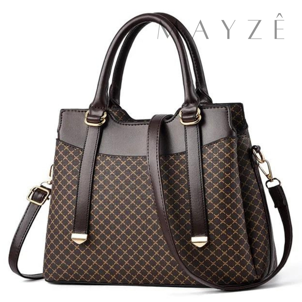 Bolsa Clássica Handbag Média Laura, Loja Mayzê Oficial, Loja Mayzê, Mayzê, mayze, Loja de bolsas, bolsas, bolsa, bolsa Laura, Laura, bolsa de couro, bolsa pro dia a dia, bolsa de ombro, tiracolo, bolsa em alta, bolsa na moda, bolsa tiktok, bolsa instagram, bolsa em conta, bolsa em promoção, frete grátis, bolsa em promoção, bolsa com divisorias, bolsa grande, bolsa pratica, bolsa branca, bolsa preta,  bolsa diferente, bolsa elegante, bolsa chique, bolsa chic, bolsa bonita