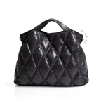 Bolsa Feminina Puffer Rebeca, Bolsa Puffer Média Rebeca, Loja Mayzê, Bolsa Thalya, Bolsa soft, bolsa elegante, bolsa moderna, bolsa chique, bolsa européia, bolsa de luxo, bolsa de frio, bolsa confortável, bolsa em promoção, bolsa de material alcochoado, mayze, mayzê, www.lojamayze.com.br, www.lojamayze.com