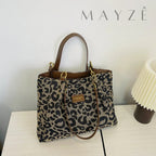 Bolsa Média Tarsila Animal Print, Loja Mayzê, Bolsa Tarsila, bolsa grande, bolsa tote bag, bolsa espaçosa, bolsa feminina, tote bag, loja mayze, bolsa do dia a dia, www.lojamayze.com.br, www.lojamayze.com