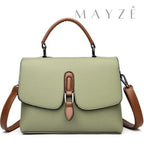 Bolsa Tiracolo Média Couro Jade, Loja Mayzê, bolsa Jade, Bolsa de couro, couro genuíno, bolsa original, bolsa em alta, bolsa feminina, bolsa fashion, bolsa de luxo, bolsa de grife, bolsa de mulher, bolsa em promoção, bolsa do instagram, bolsa de blogueira, bolsa de influencer, bolsa do tiktok, bolsa em promoção, mayze