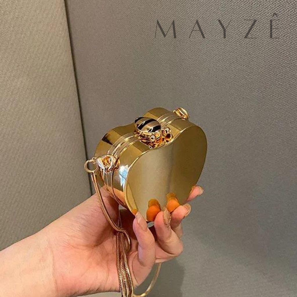 Loja Mayzê, Bolsa Ashley, bolsa em alta, bolsa da moda, bolsa de ouro, bolsa dourada, bolsa de lantejoula, bolsa famosa, bomsa para compor look, bolsa pequena, bolsa de festa, bolsa do tiktok, bolsa em promoção, mayze, mayzê, lojamayze.com.br, lojamayze.com