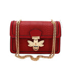 Bolsa Tiracolo Feminina Paloma, Loja Mayzê, Bolsa Paloma, bolsa de luxo, bolsa de moda, bolsa de grife, bolsa em alta, bolsa feminina, bolsa de festa, bolsa em promoção, bolsa de luxo, loja mayze, lojamayze.com.br, lojamayze.com
