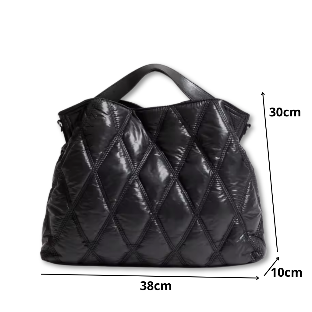 Bolsa Feminina Puffer Rebeca, Bolsa Puffer Média Rebeca, Loja Mayzê, Bolsa Thalya, Bolsa soft, bolsa elegante, bolsa moderna, bolsa chique, bolsa européia, bolsa de luxo, bolsa de frio, bolsa confortável, bolsa em promoção, bolsa de material alcochoado, mayze, mayzê, www.lojamayze.com.br, www.lojamayze.com