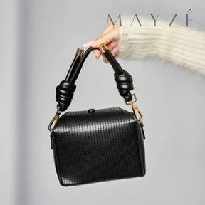 Bolsa Tiracolo Geometric Feminina Lidiane, Loja Mayzê, Bolsa Lidiane, bolsa quadrada, bolsa geométrica, bolsa em alta, bolsa estilosa, bolsa feminina, bolsa em promoção, bolsa espaçosa, bolsa de festa, loja mayze, www.lojamayze.com, www.lojamayze.com.br