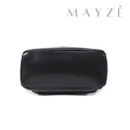 Bolsa Couro Legítimo Acadêmica Iris, Loja Mayzê Oficial, Mayzê, loja mayze, mochila de escola, mochila de couro, bolsa de couro, mochila para faculdade, mochila para escola, bolsa feminina, bolsa tiracolo, bolsa média, bolsa em alta, bolsa para faculdade, lojamayze.com.br, lojamayze.com