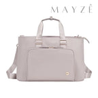 Bolsa Para Notebook Acadêmica Violet, Loja Mayzê Oficial, Loja Mayzê, Mayzê, mayze, Loja de bolsas, bolsas, bolsa de couro, bolsa pro dia a dia, crossbody, tiracolo, bolsa em alta, bolsa na moda, bolsa tiktok, bolsa instagram, bolsa em conta, bolsa em promoção, frete grátis, bolsa em promoção, bolsa com divisorias, bolsa bonita, bolsa pratica, bolsa Marrom, bolsa preta,  bolsa diferente, bolsa elegante, bolsa chique, bolsa bonita, notebook, bolsa para notebook, www.lojamayze.com.br, www.lojamayze.com