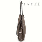 Loja Mayzê, Bolsa Hortência, Bolsa tote bag, bolsa grande, bolsa espaçosa, bolsa elegante, bolsa de grife, bolsa de luxo, bolsa feminina, bolsa versátil, bolsa tipo saco, bolsa em promoção, bolsa com correntes, bolsa de faculdade, mayzê, mayze