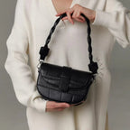 Loja Mayzê, Bolsa giorgia, Bolsa da moda, bolsa de grife, bolsa de ombro, bolsa crossbody, bolsa feminina, bolsa de couro, bolsa coringa, bolsa versátil, loja mayze, lojamayze.com.br, lojamayze.com