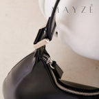 Loja Mayzê, Bolsa July, Bolsa Hobo, bolsa em alta, bolsa marrom, bolsa da moda, bolsa de festa, bolsa versátil, bolsa elegante, bolsa baguete, bolsa de ombro, bolsa em promoção, bolsa do tiktok, bolsa do instagram, bolsa do  facebook, bolsa preta, bolsa branca, bolsa café, mayzê, mayze