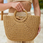 Loja Mayzê, Bolsa Isa, bolsa de palha, bolsa de verão, bolsa da moda, bolsa de praia, bolsa meia-lua, bolsa geométrica, bolsa moda praia, loja mayze, bolsa em promoção, bolsa de verão.